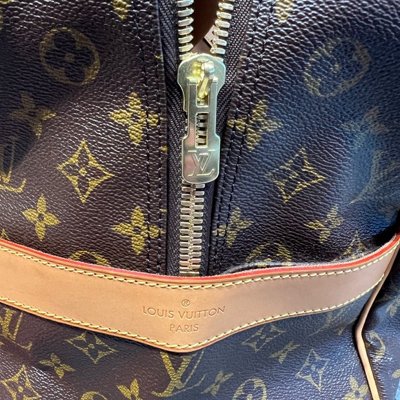 Luis Vuitton Carry on - Picture 4 of 14